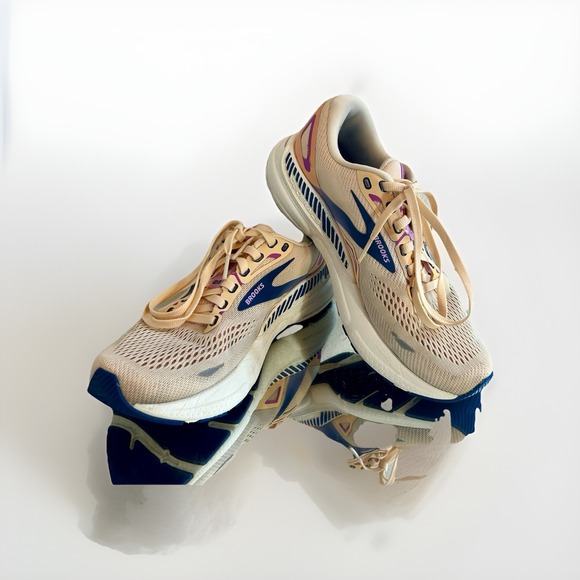 Brooks Shoes - Brooks Adrenaline GTS‎ 23 'Apricot Blue Orchid' Womens Size 7.5 B